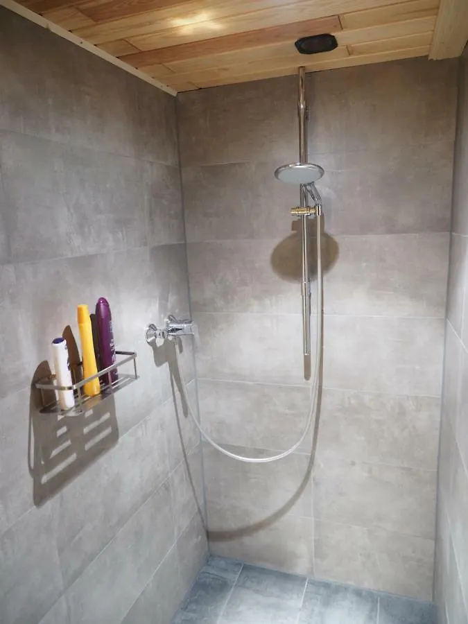 2-Zimmer-Whg Im Souterrain Sauna Extra Gebuehr Apartment Grossenseebach Germany