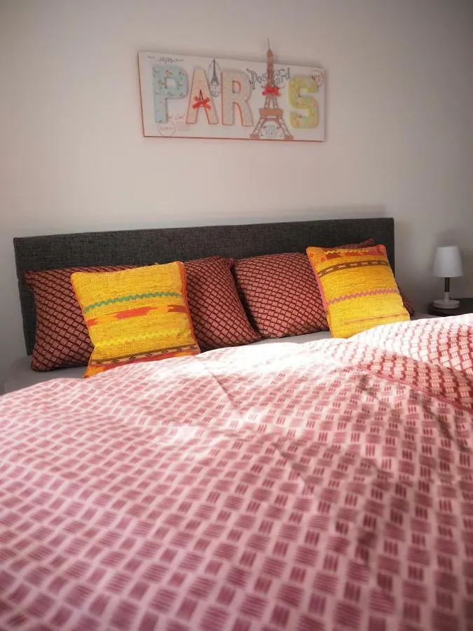 2-Zimmer-Whg Im Souterrain Sauna Extra Gebuehr Apartment Grossenseebach Germany
